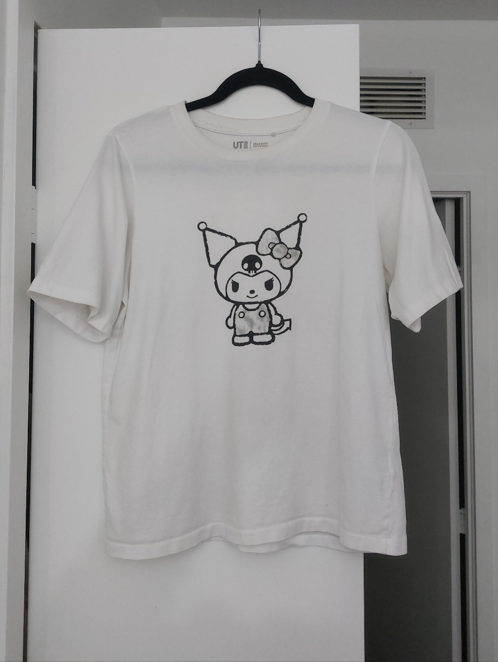 Uniqlo | UT Kuromi Graphic Tee